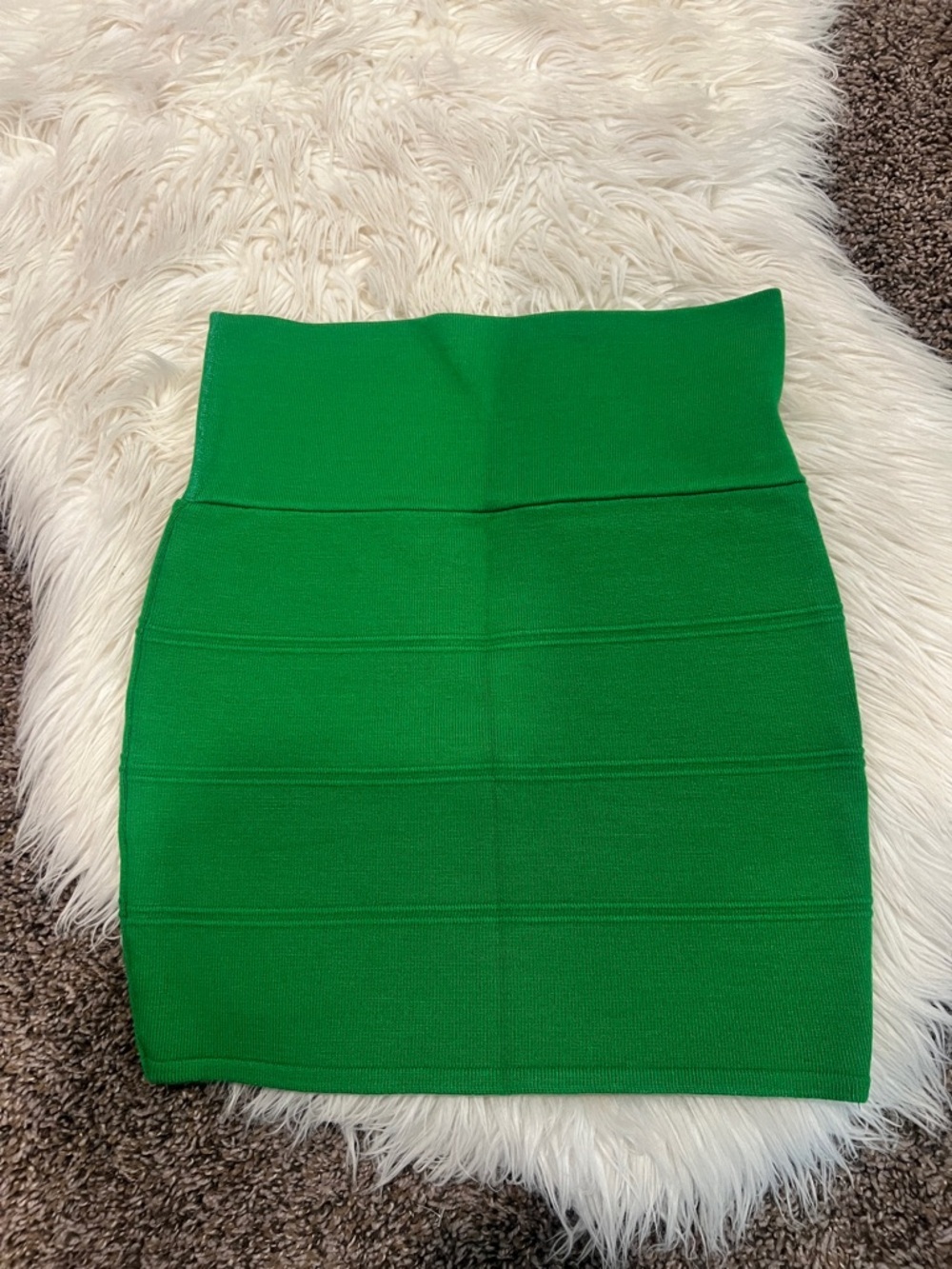 debut Bright Green High-Waist Knit Mini Skirt